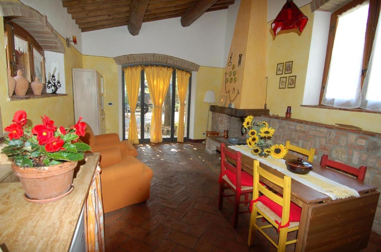 Vila La Capanna Di Panpepato Rosia Exteriér fotografie